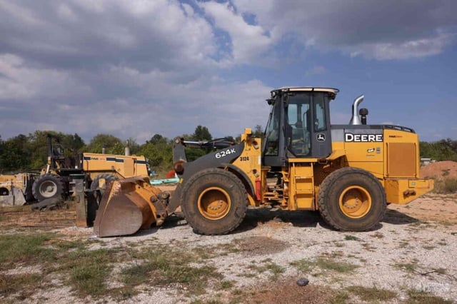 2014-John-Deere-624K-Wheel-Loader-1-1024x683